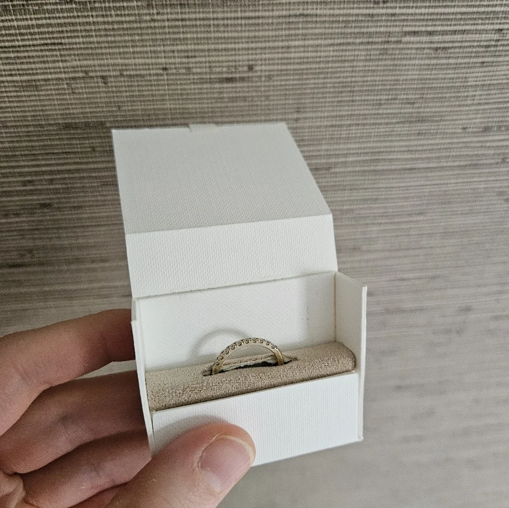 Vrai & Oro Half Pave 14k Yellow Gold Band Ring - Picture 6 of 7